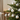 Miljøbillede med sølvjulekugler på et juletræ
