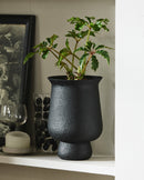Nordal - ADONY plantekrukke, S – sort – Ø15 × H22 cm
