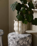 Nordal - VIOSA krukke/vase – sand – Ø25 × H26 cm