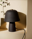 Nordal - UMBRA bordlampe – terrakotta, sort – Ø19 × H25 cm