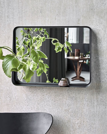 House Doctor - Pejo Spejl med Ramme og Hylde - Sort Antik B60 x H45 cm