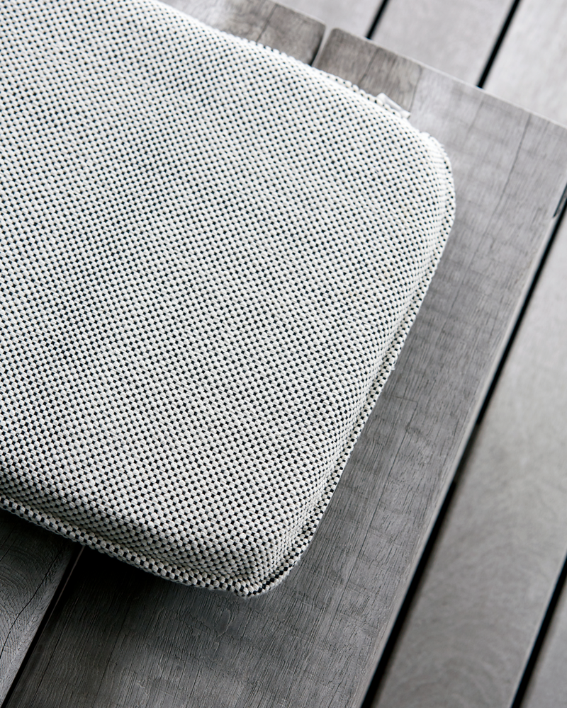 House Doctor - Siddehynde m. fyld, Cuun, Sort, Hvid, 48x48 cm