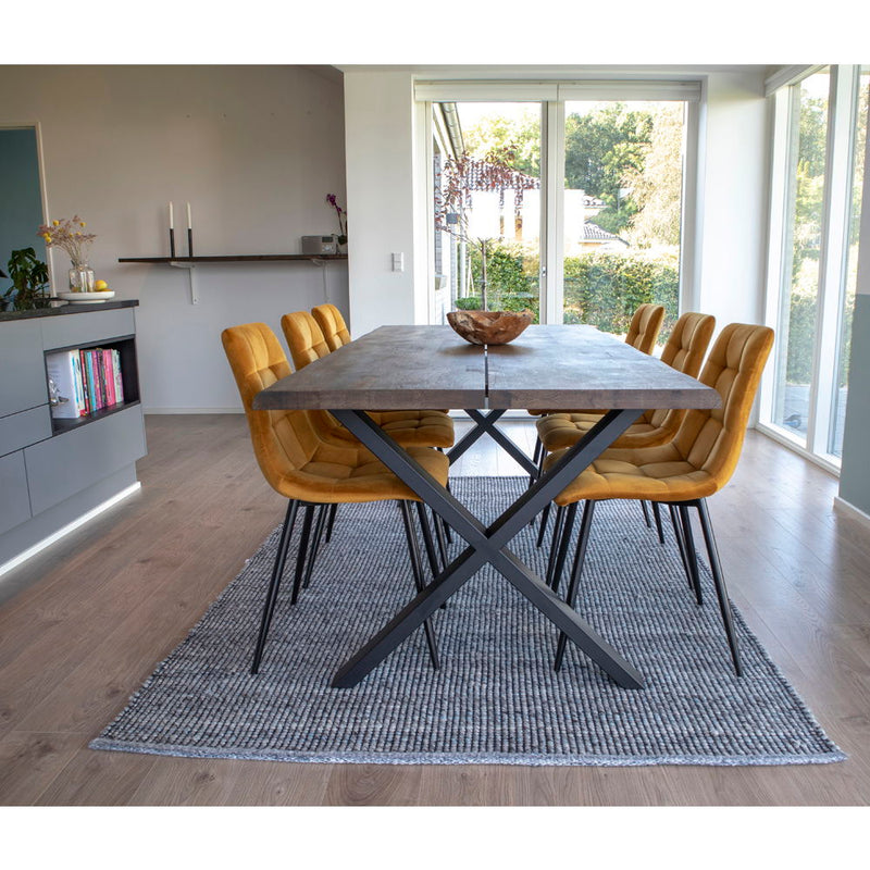 House Nordic - Toulon Spisebord - olieret eg med bølget kant - 200x95xh76x4 cm