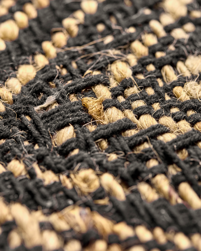 House Doctor - Tæppe, Monta, Sort, Natural, 83x28 cm