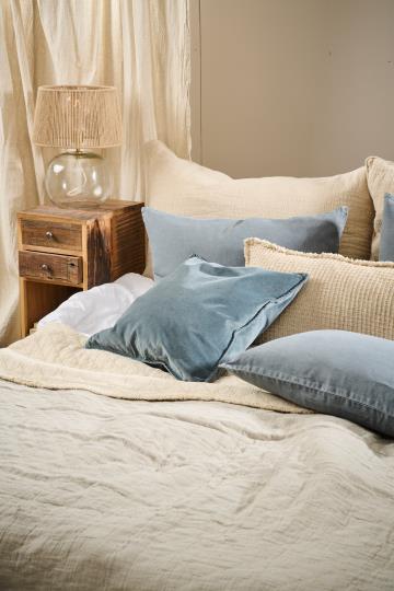 IB Laursen Sidebord UNIKA - Genanvendt Træ med 2 Skuffer og 2 Hylder