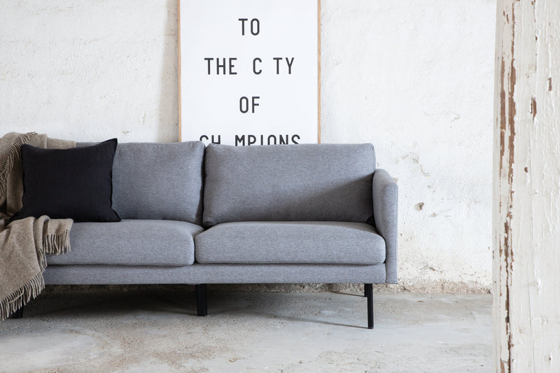 Venture Home - Zoom 3-personers sofa – Sort / Stålgrå stof – 260×80×78 cm