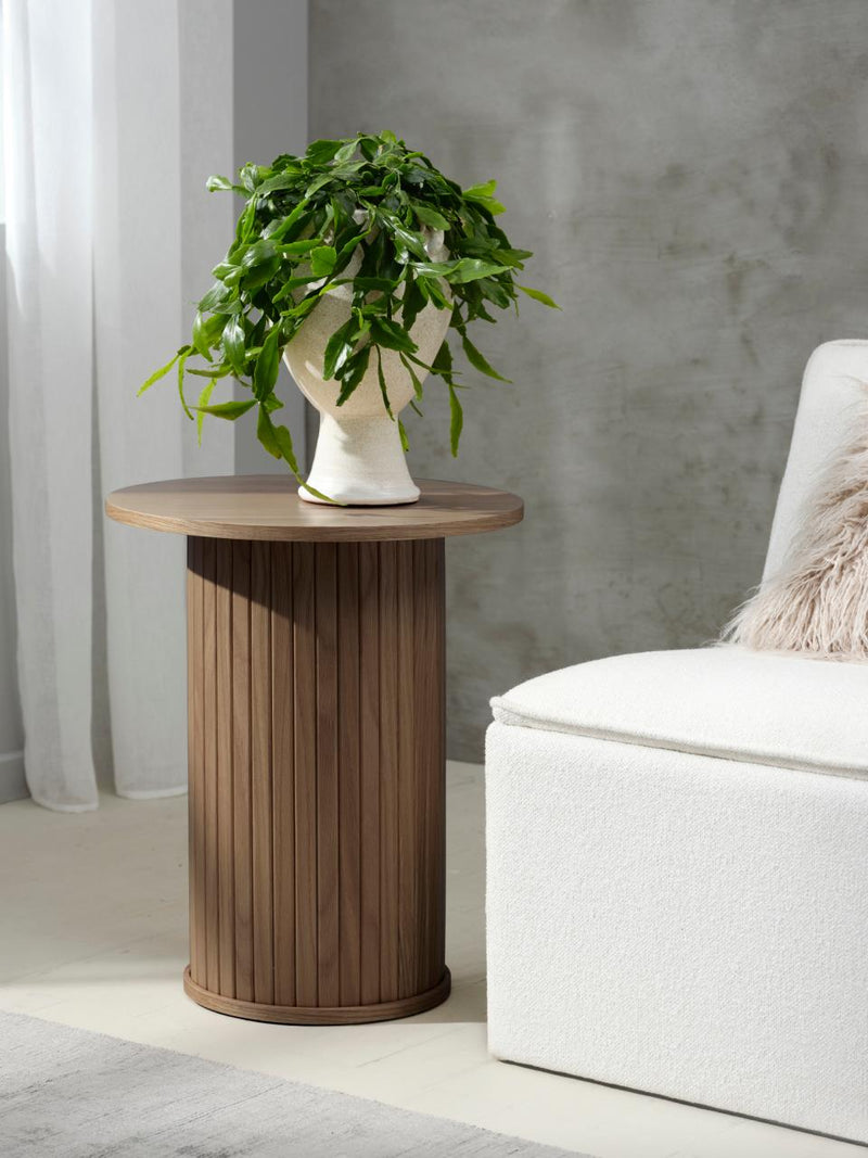 Nola Søjlebord, Røget Eg, Ø50x55 cm