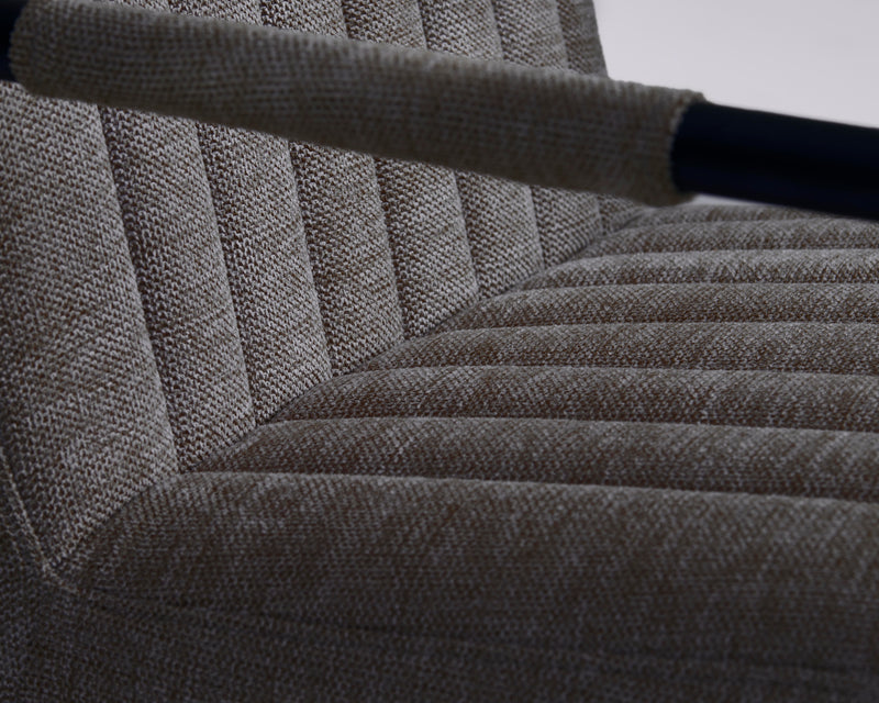 Trout Loungestol, Mørkegrå, 65x77x84,5 cm