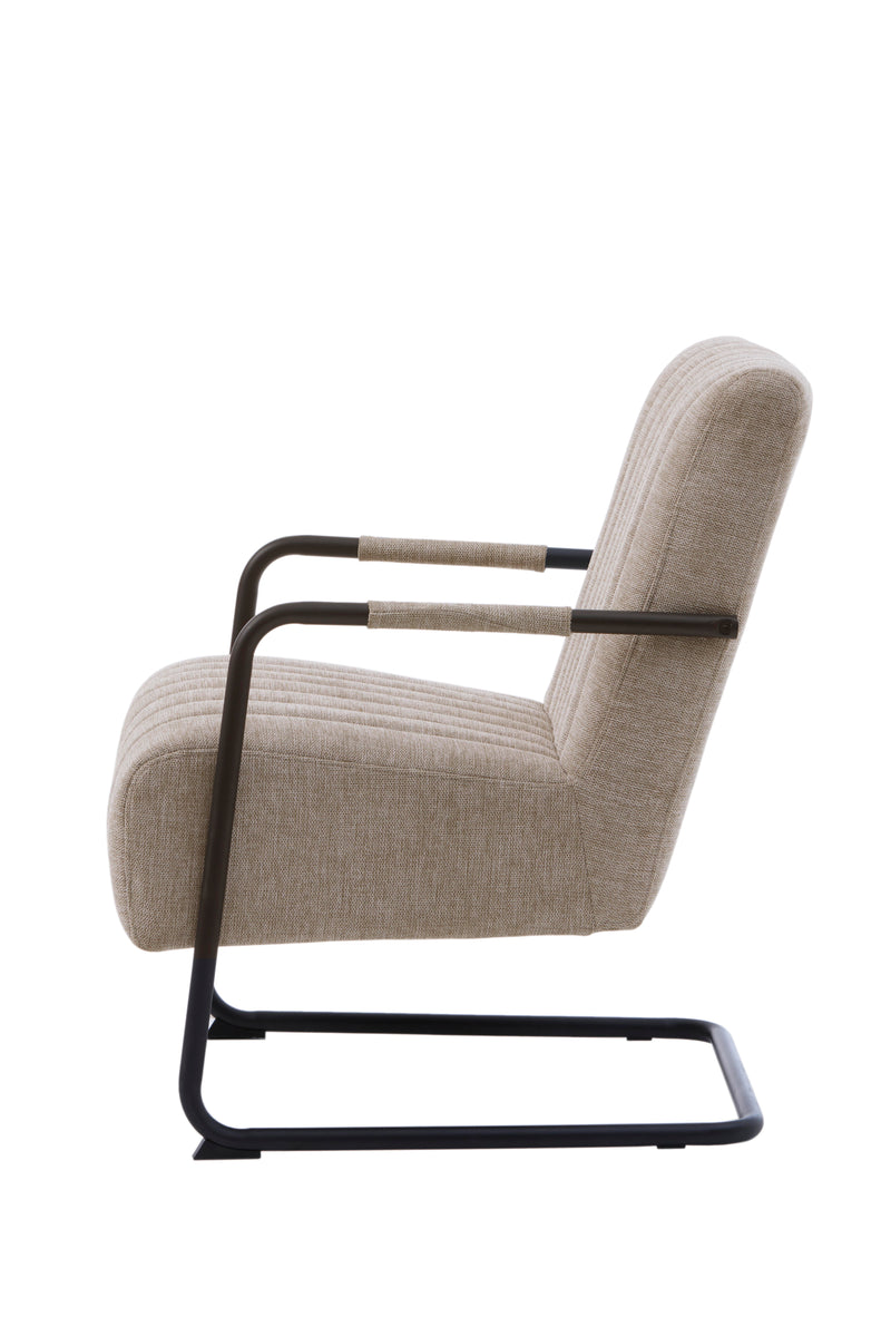 Trout Loungestol, Sand 65x77x84,5 cm