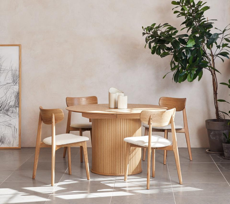 Nola Rundt Spisebord, Natur Eg, Ø120-167x75 cm, Udvideligt