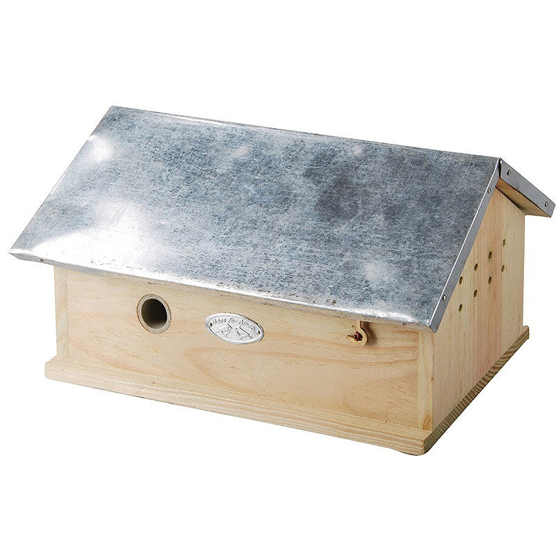 Garden Life - Humlebi Hus – FSC Træ med Zinktag – 29 x 17 x 15,3 cm