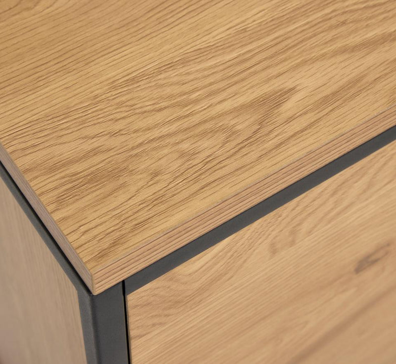 Cesura, Skænk, Eg Melamin, 104,5x45x80 cm