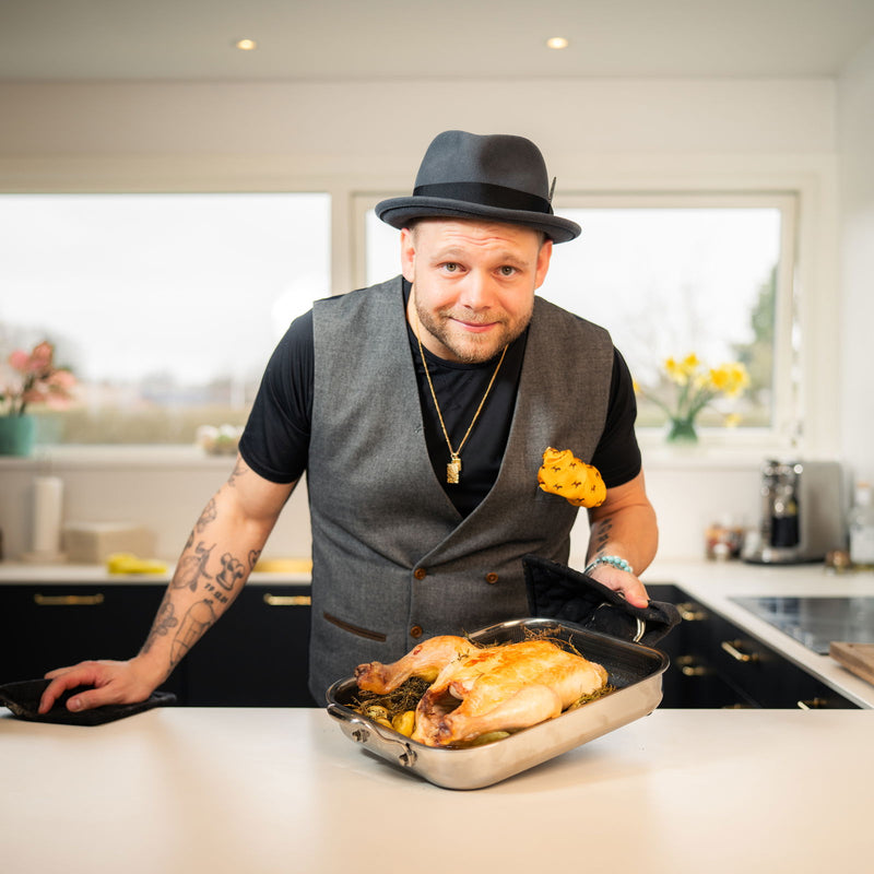 Sobczyk - Hybrid bradepande 32X26,5X5,5cm