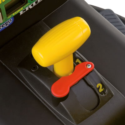 John Deere - EL Traktor, med frontskovl, 12V