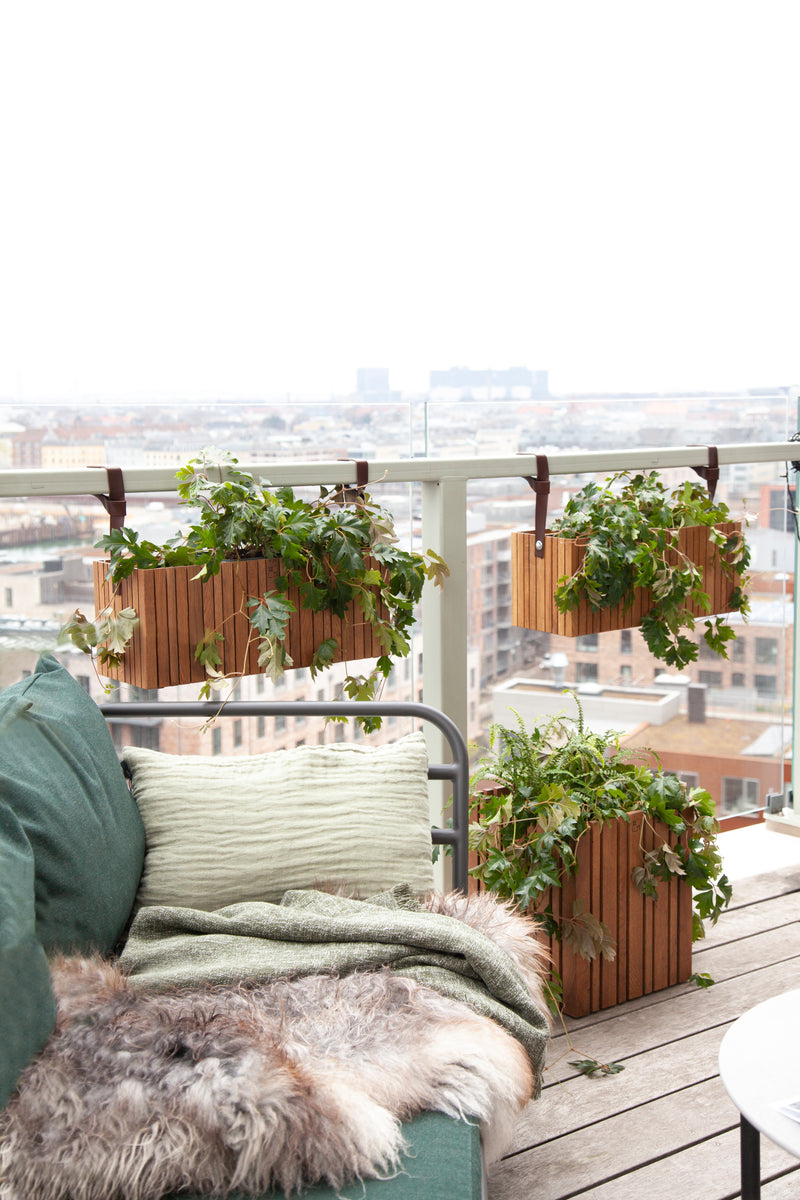 Squarely Copenhagen - GrowWIDE plantekasse til ophæng 60x22 cm, 3 farver