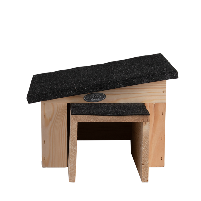 Pindsvinehus – FSC Træ med Bitumentag – 60,8 x 29,5 x 19,9 cm