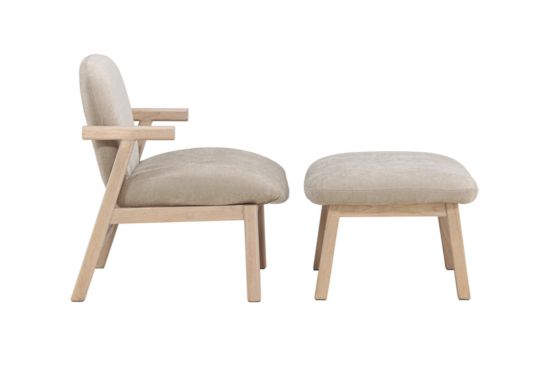 Venture Home - Rile – lænestol med fodskammel – whitewash ben / beige polstring