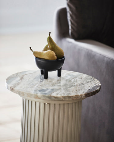 Nordal - ERIE rundt sidebord i træ og marmor,Ø40cm - Bolig og Haven