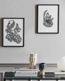 Nordal - HAND illustration med ramme – sort – B30 × H40 cm