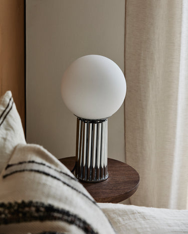 Nordal - HERMOD bordlampe - krom finish