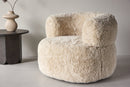 Venture Home - Gert – lænestol i offwhite blød kunstpels med metalstel – 87×82×72cm