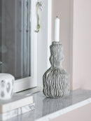 Bloomingville - Briar Lysestage, Grå, Polyresin - Ø11,5 × H24 cm