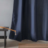 MOUD Home - WAFFLE Badeforhæng i mørk blå - 180×220 cm