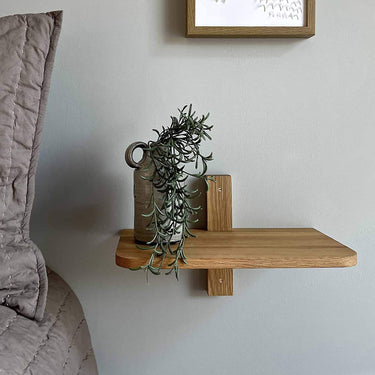 MOUD Home - NORD væghylde i egetræ - 35 cm