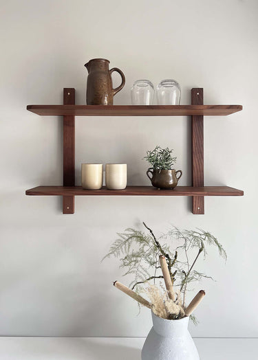 MOUD Home - NORD væghylde i ask - 80×53 cm