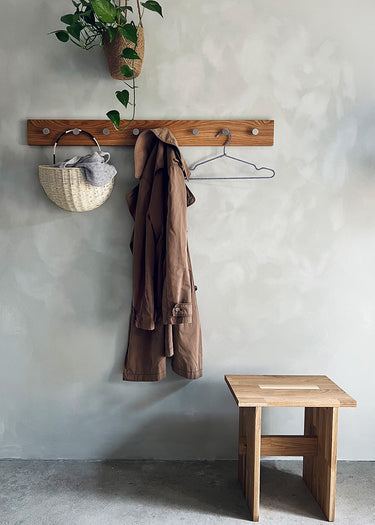 MOUD Home - OAK Knagerække Egetræ Med Stål Knager - 100 cm