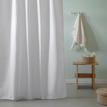 MOUD Home - WAFFLE Badeforhæng i hvid - 180×220 cm