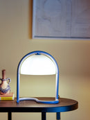 Bloomingville - Favour Bordlampe, Blå, Akryl - Ø24,5 × H29,5 cm