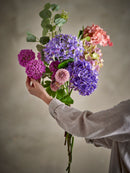 Bloomingville - Edge Buket, Lilla, Kunstige Blomster - Ø30 × H80 cm