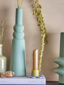 Bloomingville - Isolde Vase, Grøn, Stentøj - Ø7,5 × H28,5 cm