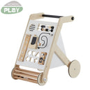 Gåvogn i træ med 8 forskelige aktiviteter til babyer fra Nordic Play Nature 