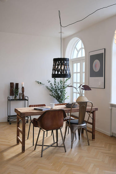 Trademark Living Diner spisebordsstol med quiltet lædersæde - Bolig og Haven